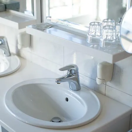 Mayer بيت ضيافة 3*